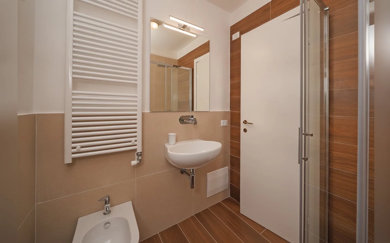 Blu Garda Retreat — Villa con piscina a Toscolano Maderno, Lago di Garda, 